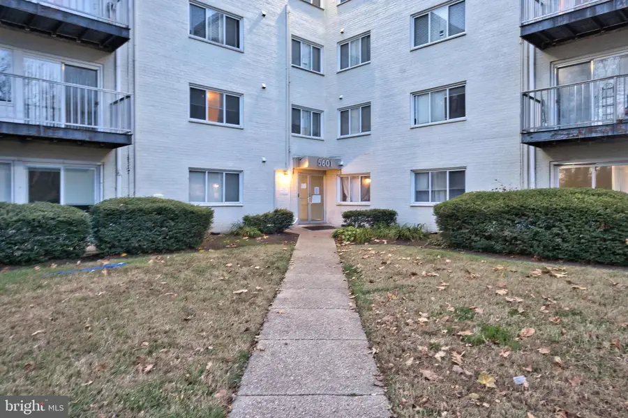 5601 Parker House Ter #204, Hyattsville, MD 20782 - Image #2