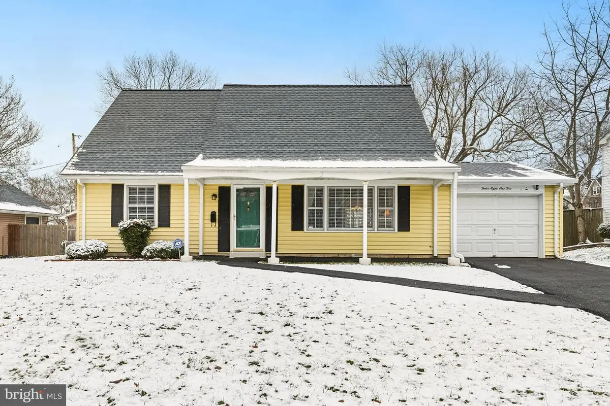 12815 Beaverdale Ln, Bowie, MD 20715 - Image #1