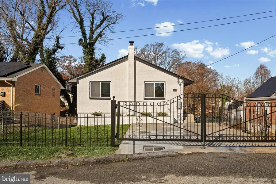 605 Elfin Ave, Capitol Heights, MD 20743 - Image #2