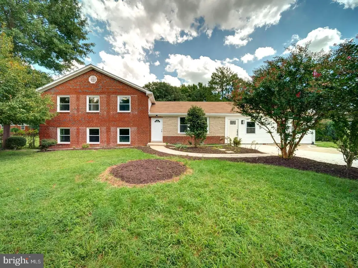 11800 Crestwood Ave S, Brandywine, MD 20613 - Image #1