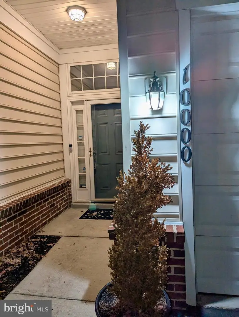 10000 Goldenwood Ct, Upper Marlboro, MD 20772 - Image #2