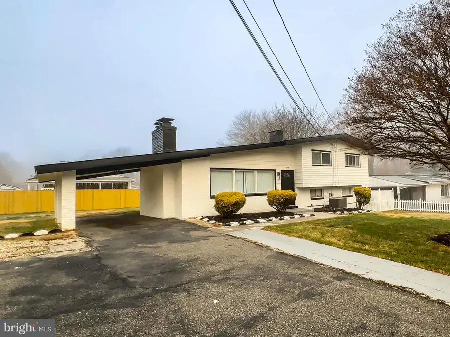 6005 Middleton Ln, Temple Hills, MD 20748 - Image #3