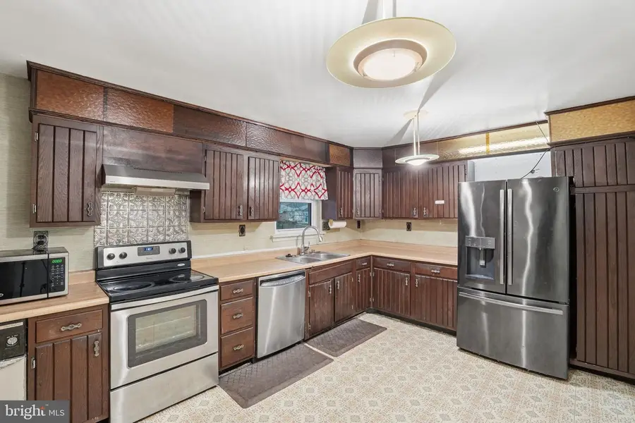 12101 Hunterton St, Upper Marlboro, MD 20774 - Image #2