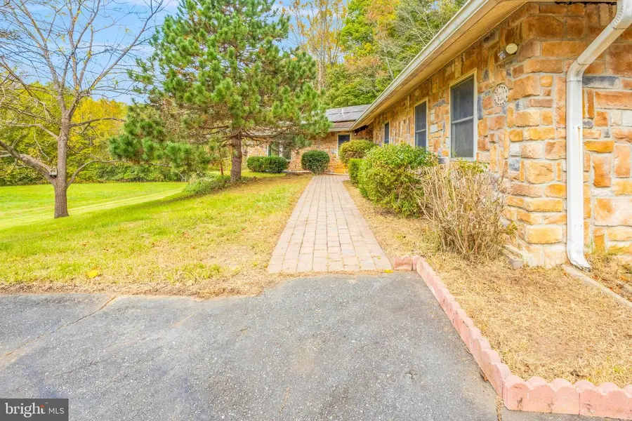 17000 Swanson Rd, Upper Marlboro, MD 20774 - Image #3