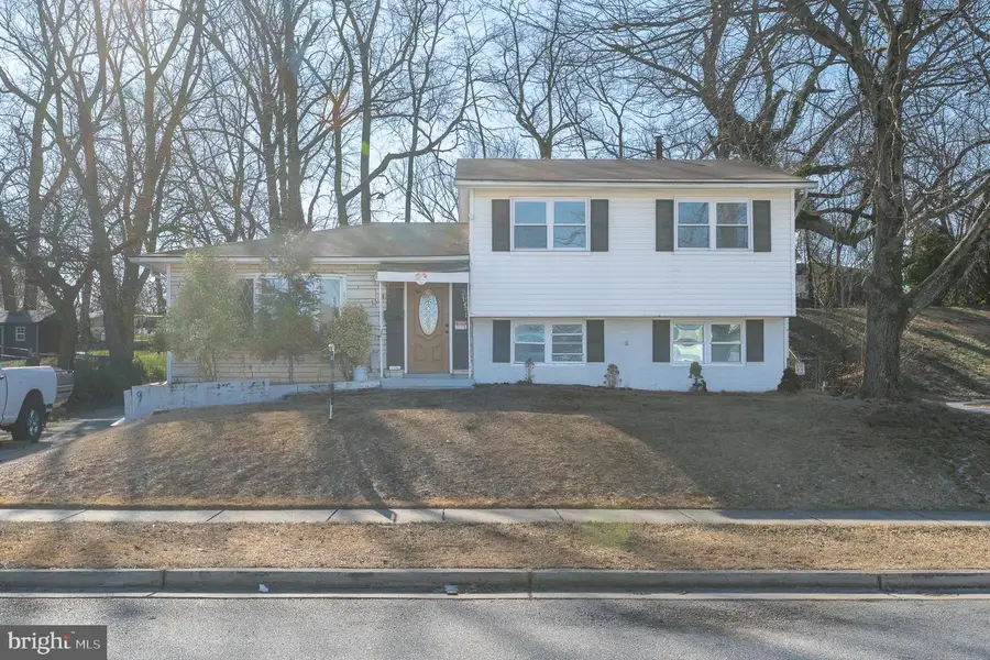 8611 Reicher St, Landover, MD 20785 - #3