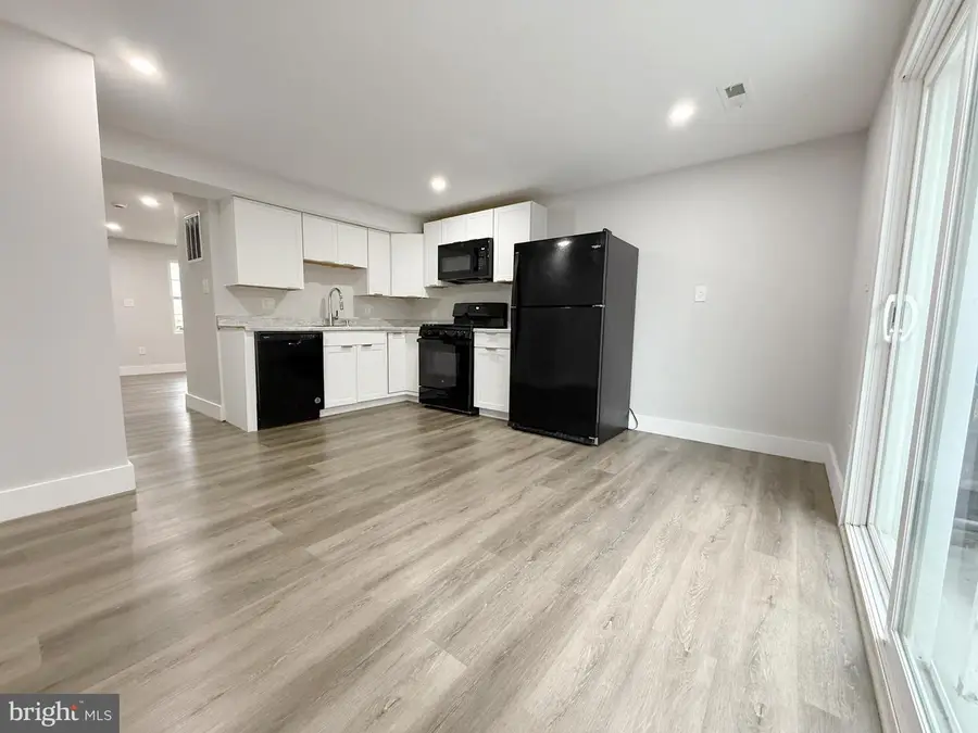 1805 Village Green Dr, Hyattsville, MD 20785 - Image #3