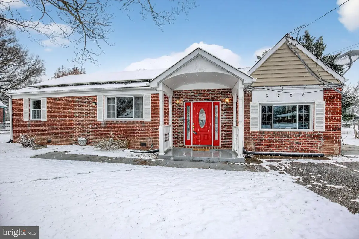 6422 Horseshoe Rd E, Clinton, MD 20735 - Image #1