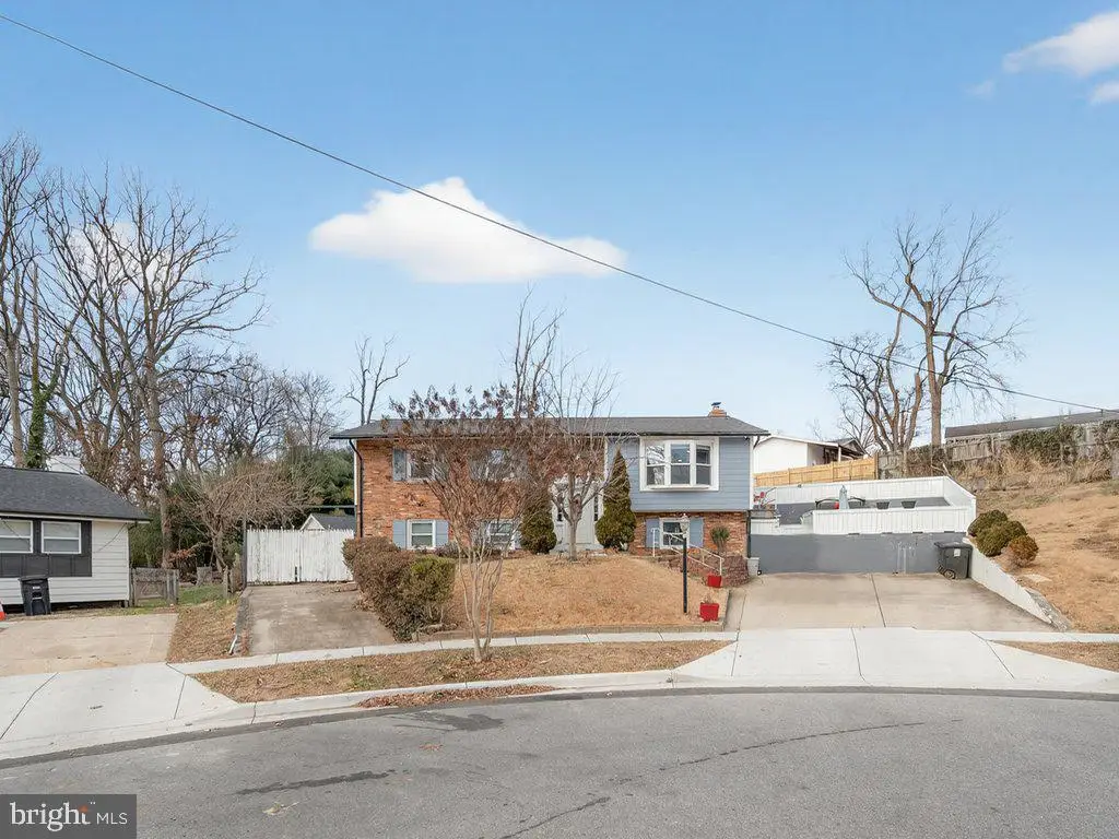 1902 Dana Dr, Hyattsville, MD 20783 - Image #1
