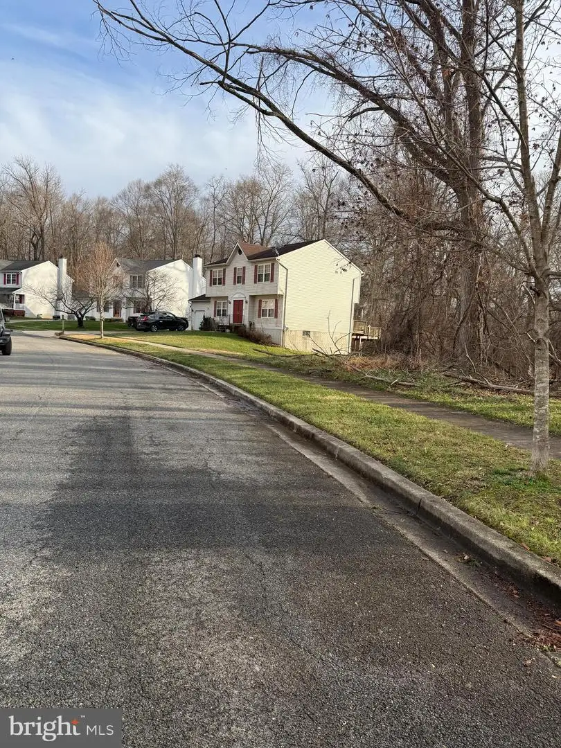 2131 Robert Bowie Dr, Upper Marlboro, MD 20774 - Image #3