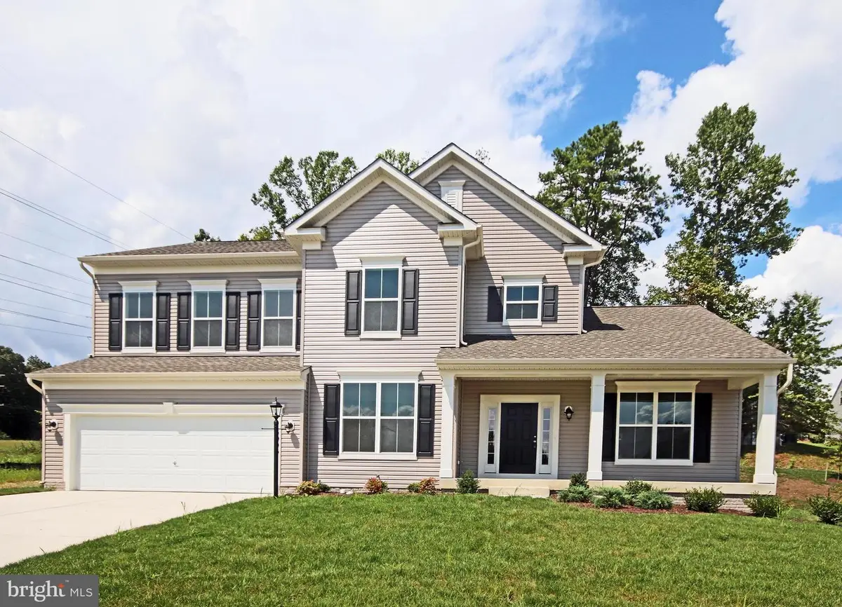 5906 Hunt Weber Dr, Clinton, MD 20735 - Image #1