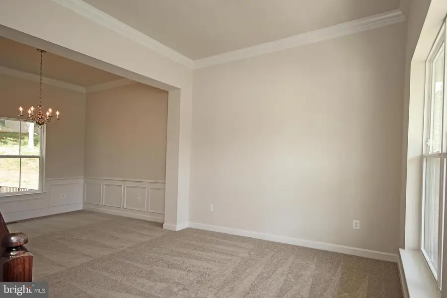 5906 Hunt Weber Dr, Clinton, MD 20735 - Image #3