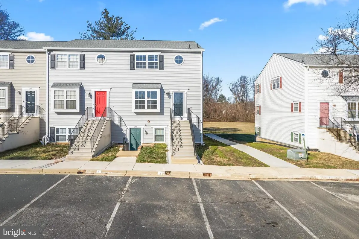 127 Kylie Pl #9, Upper Marlboro, MD 20774 - Image #1