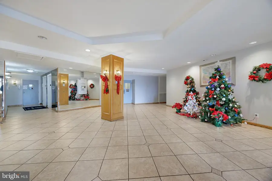 3450 Toledo Ter #427, Hyattsville, MD 20782 - Image #3