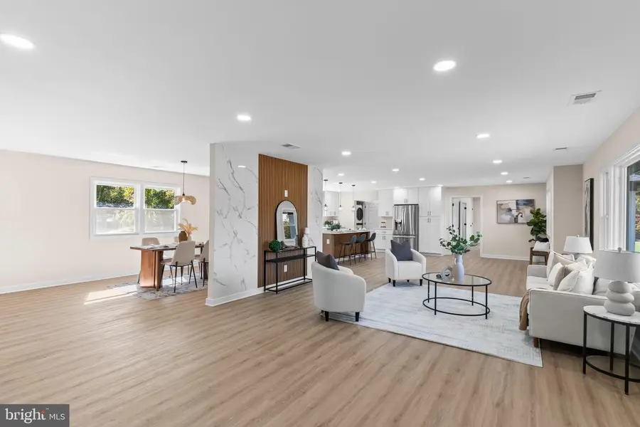 719 Manning Rd E, Accokeek, MD 20607 - Image #2