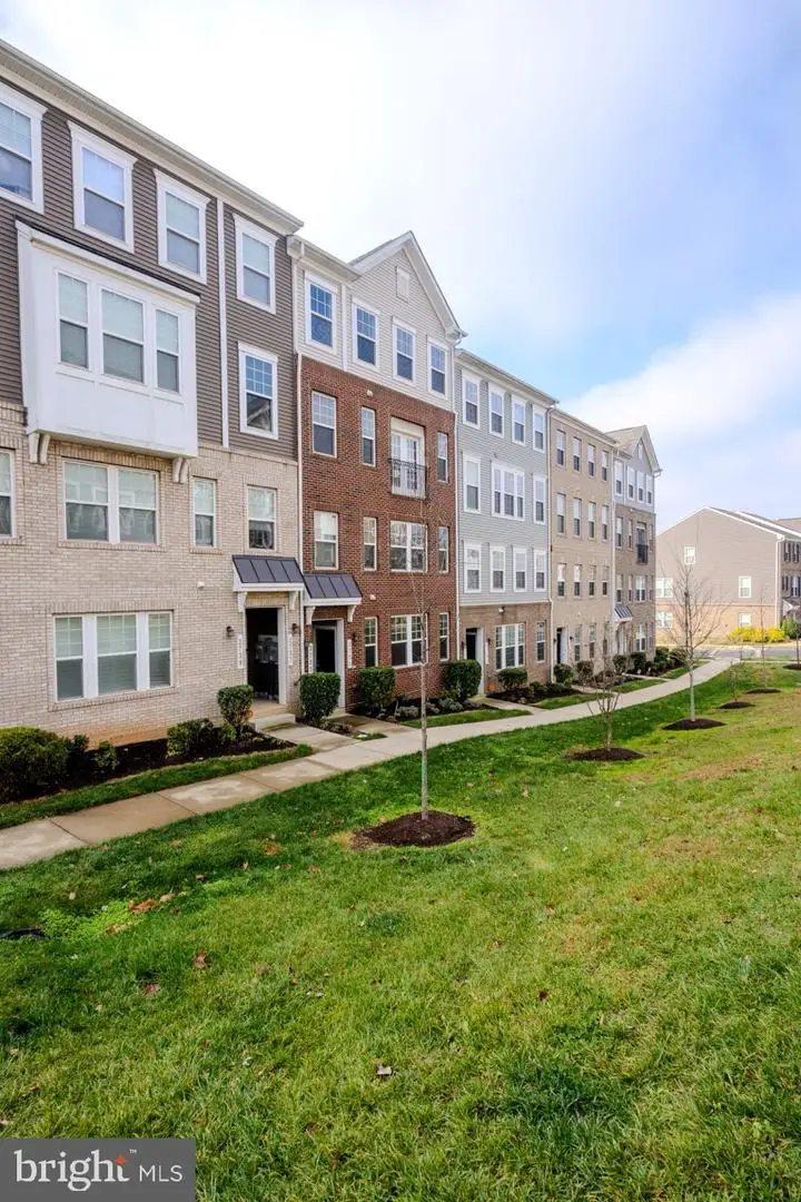 2731 Pinebrook Rd, Landover, MD 20785 - Image #3