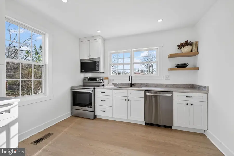 8603 Oakdale St, Fort Washington, MD 20744 - Image #3