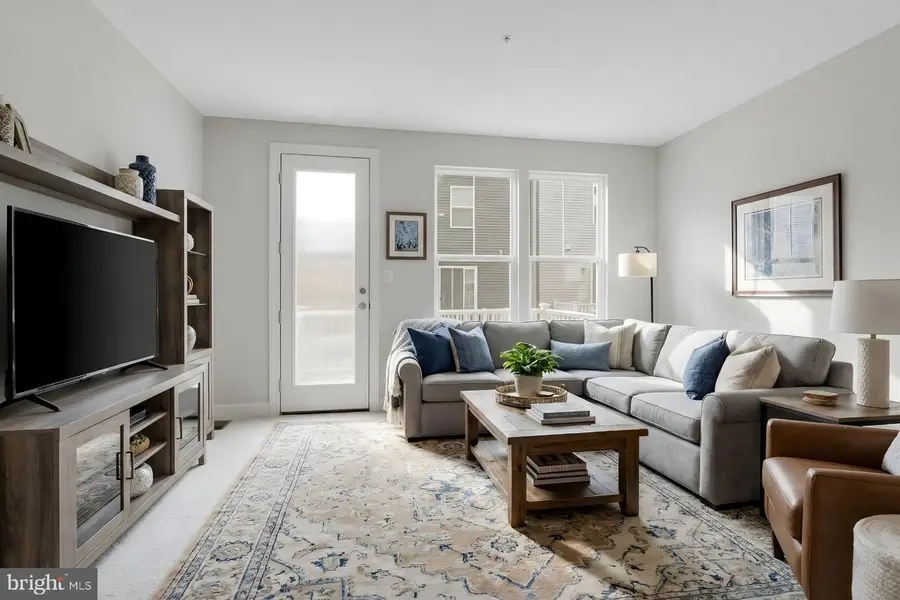 3525 Carnaby St, Hyattsville, MD 20782 - Image #3