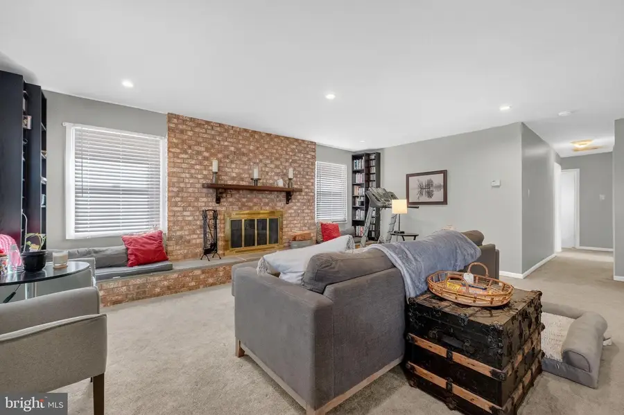 4003 Woodrow Ln, Bowie, MD 20715 - Image #3