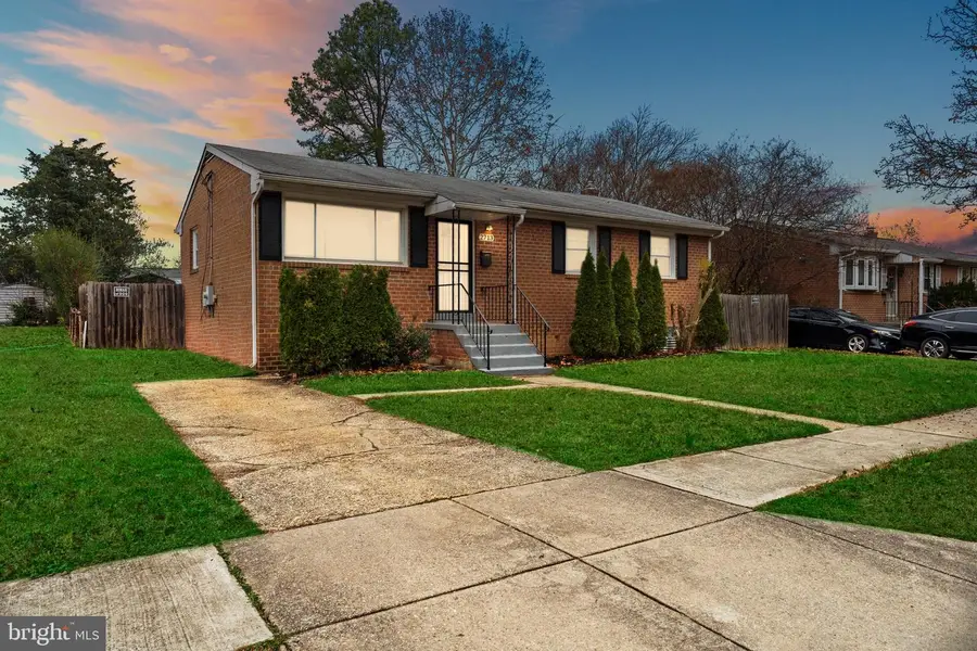 2713 Pinecreek Pl, District Heights, MD 20747 - Image #2