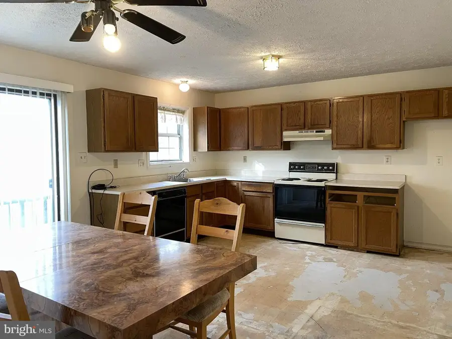 5303 Cumberland St, Capitol Heights, MD 20743 - Image #3