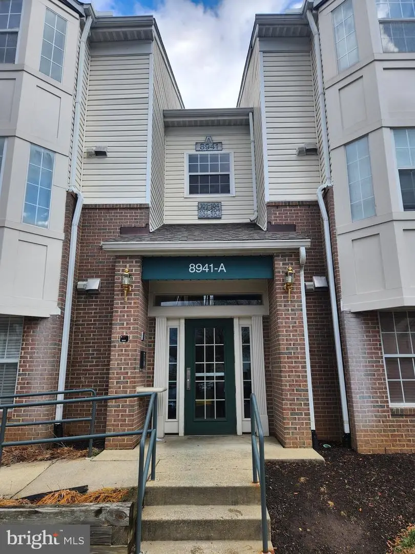 8941 Town Center Cir #2-304, Upper Marlboro, MD 20774 - Image #1