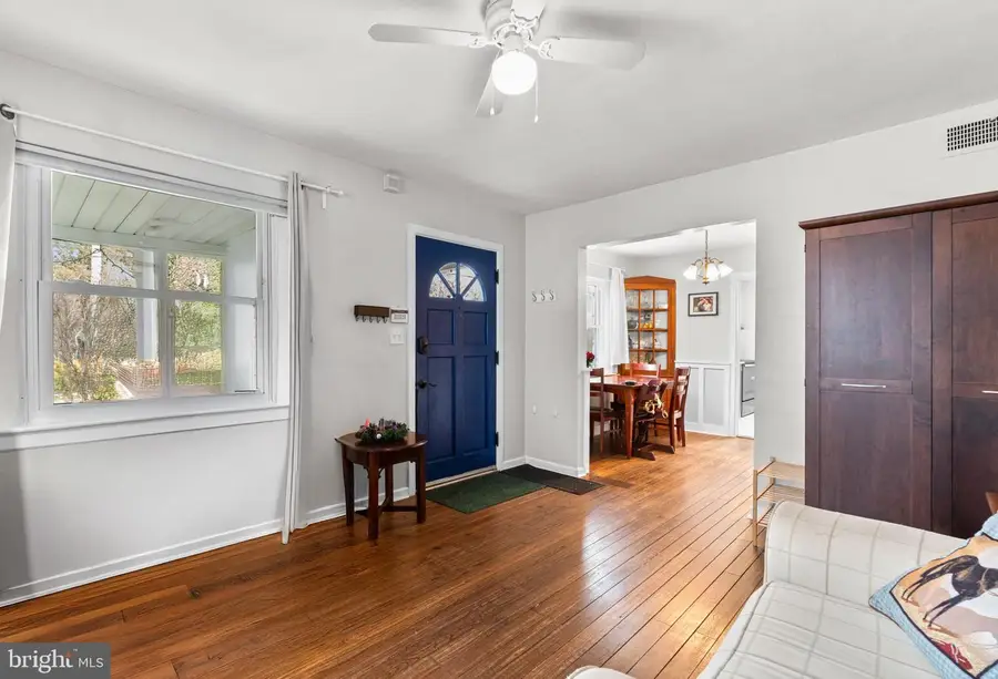 3919 Oliver St, Hyattsville, MD 20782 - Image #2