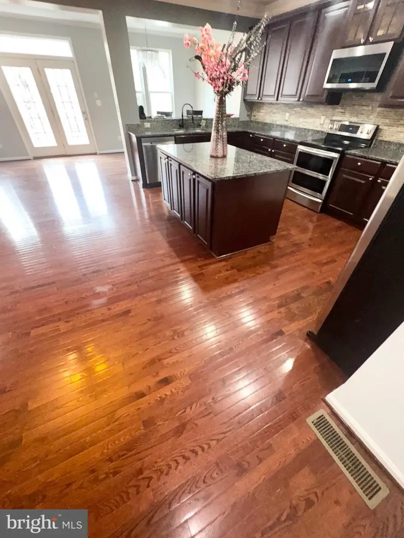 2135 Congresbury Pl, Upper Marlboro, MD 20774 - Image #3