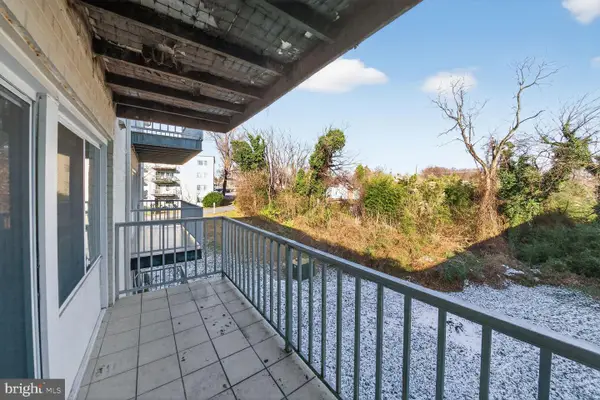 5601 Parker House Ter #319, HYATTSVILLE, MD 20782