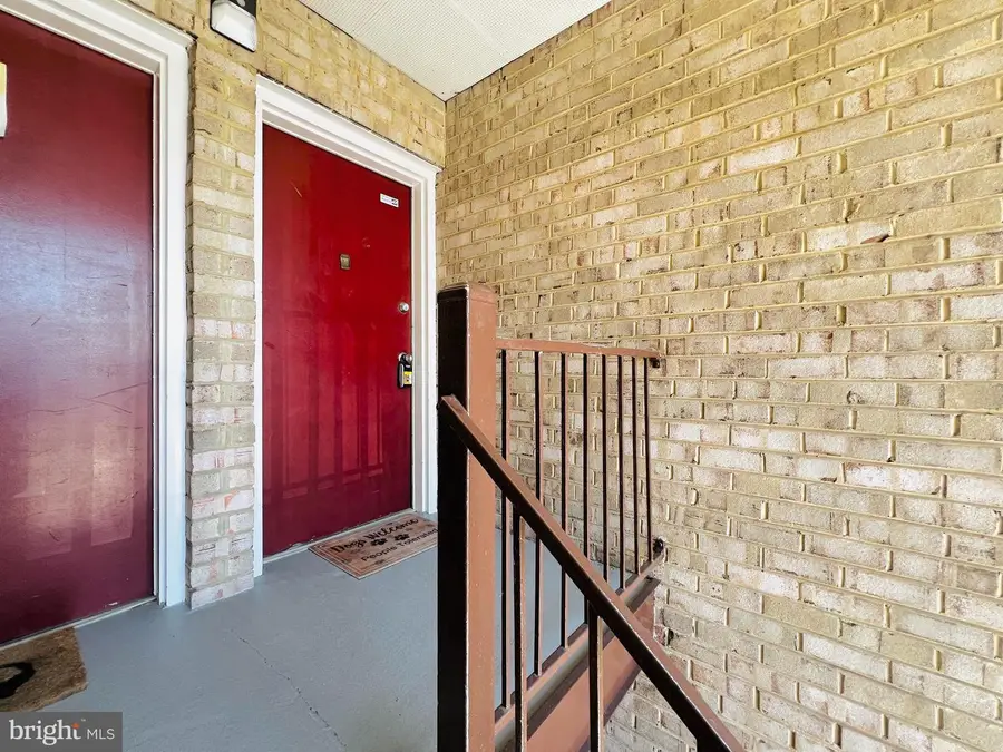 8665 Greenbelt Rd #202, Greenbelt, MD 20770 - #2