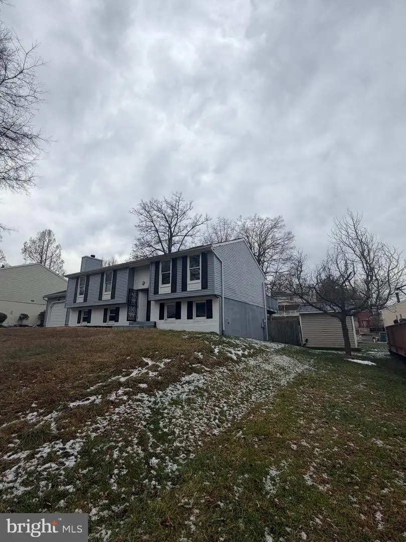 8916 Trapper Ln, Adelphi, MD 20783 - Image #2