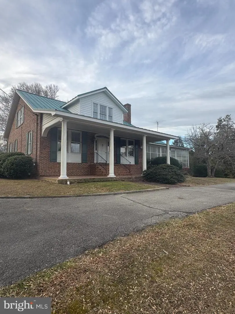 9905 Croom Rd, Upper Marlboro, MD 20772 - Image #1