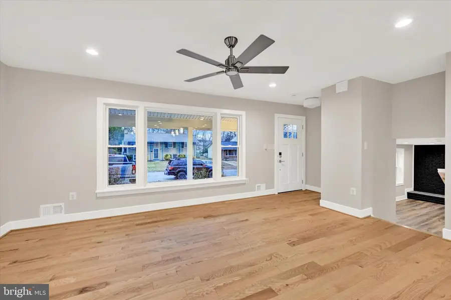 9603 Beachwood Ave, Lanham, MD 20706 - Image #3