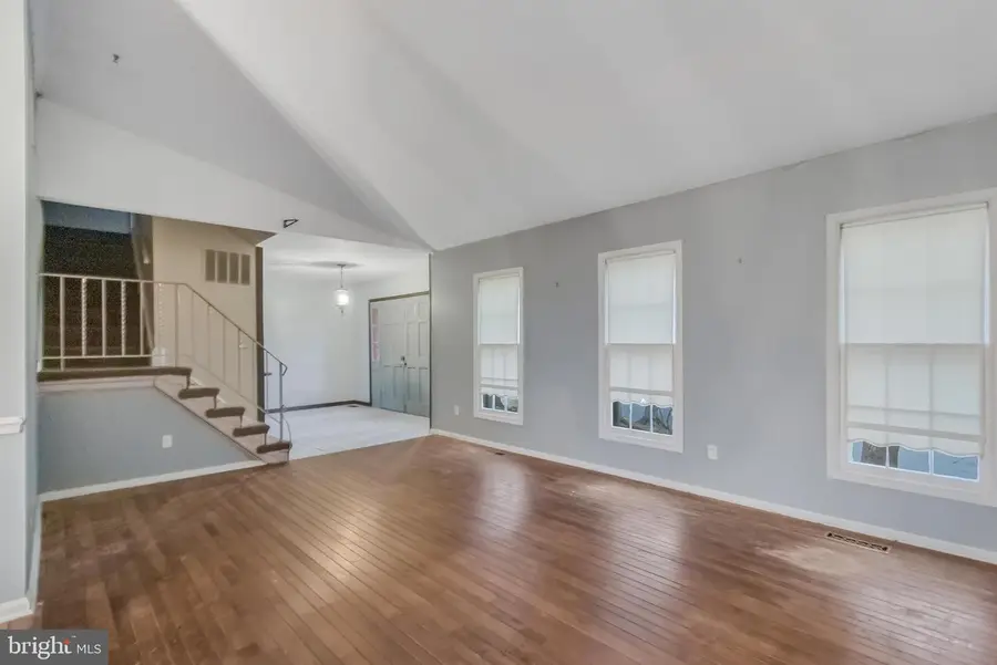 13106 Larkhall Cir, Fort Washington, MD 20744 - Image #3