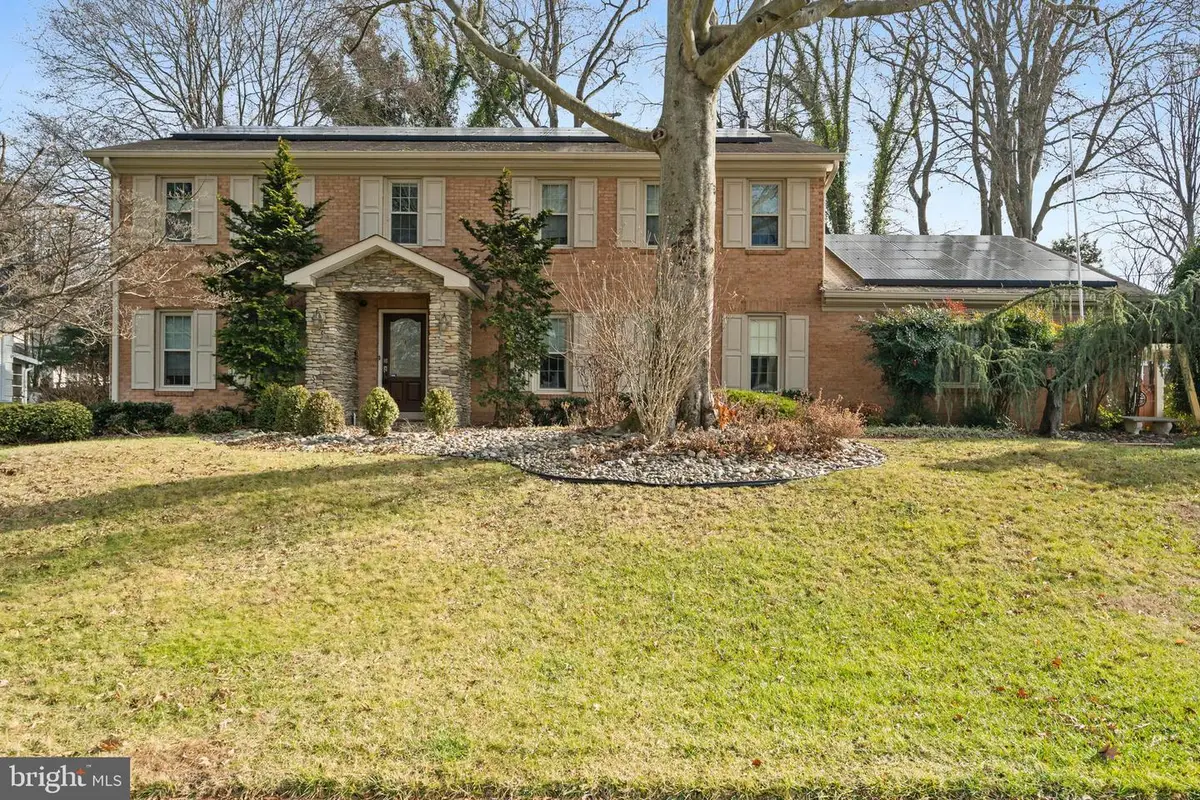 12304 Harbour Cir, Fort Washington, MD 20744 - Image #1