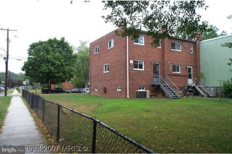 3501 Madison Pl, Hyattsville, MD 20782 - Image #3