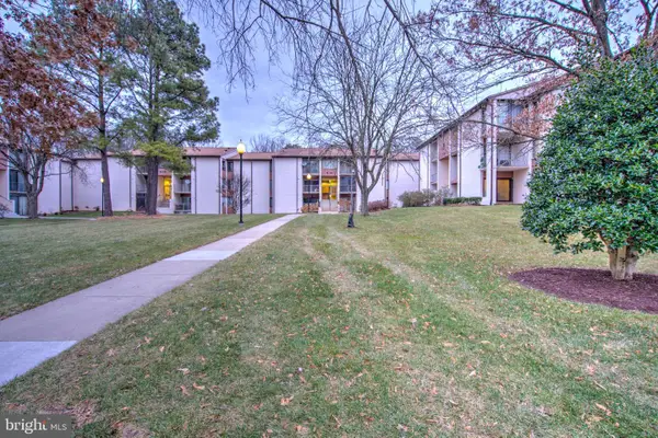 8011 Mandan Rd #201, GREENBELT, MD 20770