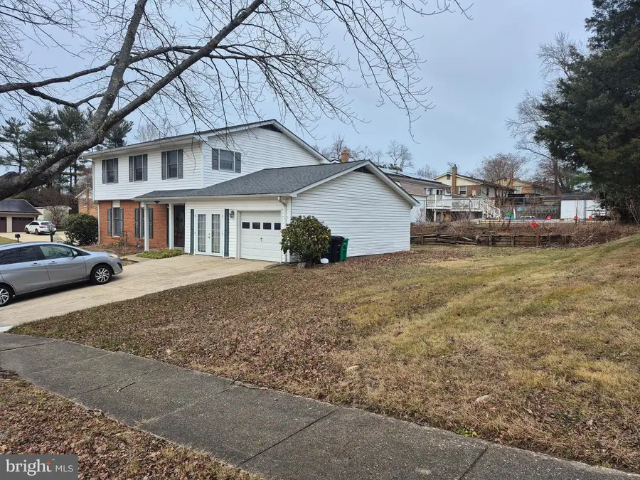 9800 Gay Dr, Upper Marlboro, MD 20772 - Image #2