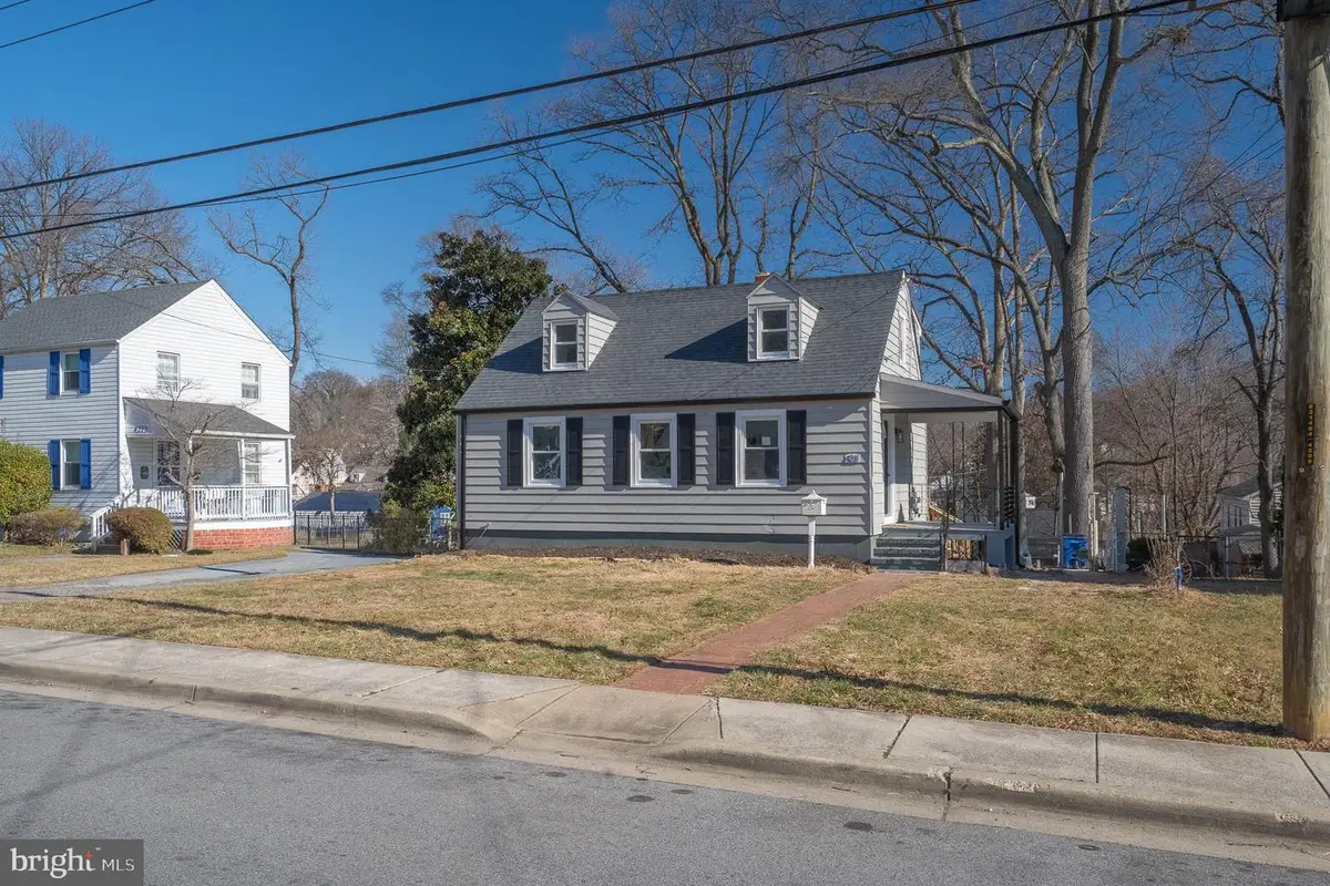 4211 72nd Ave, Hyattsville, MD 20784 - Image #1