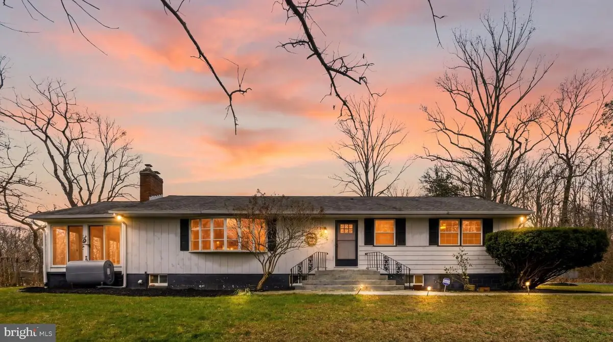 17914 Mill Branch Pl, Bowie, MD 20716 - Image #1