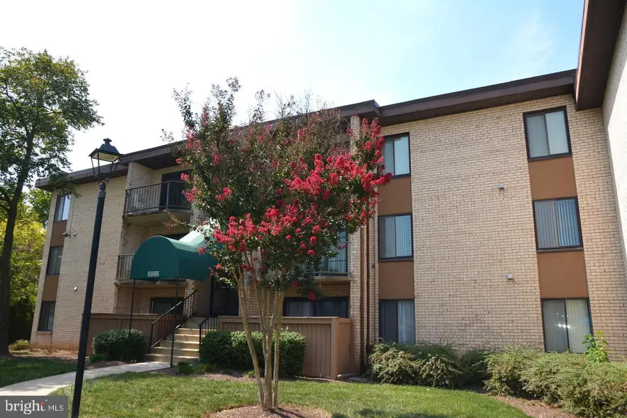 6998 Hanover Pkwy #302, Greenbelt, MD 20770 - Image #2