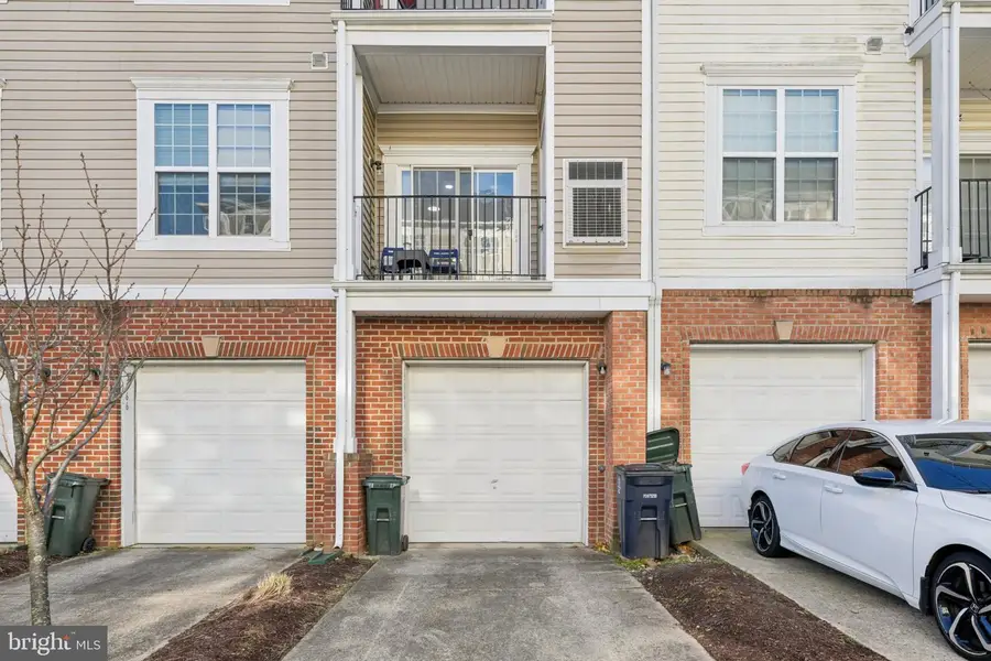 5564 Capital Gateway Dr #385, Suitland, MD 20746 - #3