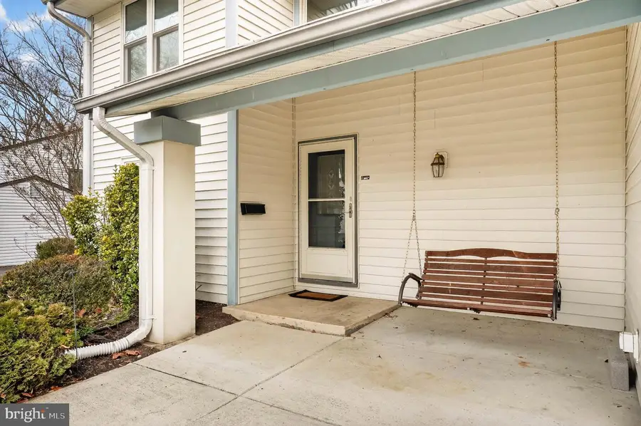 15914 Paisley Ln, Bowie, MD 20716 - Image #2