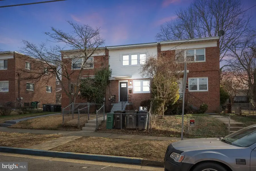 5821 Jamestown Rd, Hyattsville, MD 20782 - Image #2