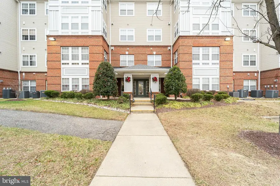 13216 Fox Bow Dr #405, Upper Marlboro, MD 20774 - Image #2