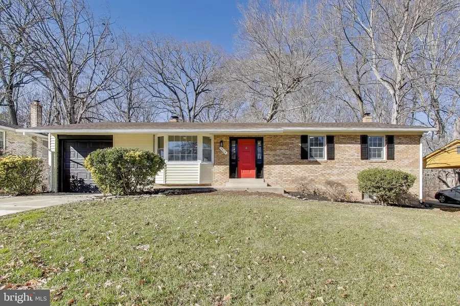 9808 Williamsburg Dr, Upper Marlboro, MD 20772 - #2