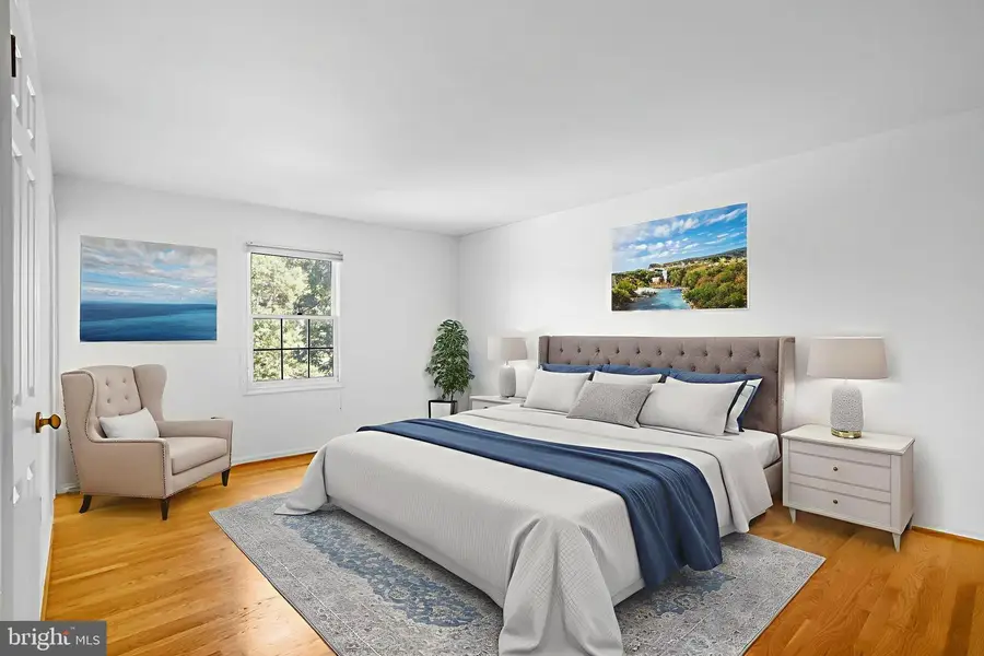 6935 Pineway, University Park, MD 20782 - Image #3