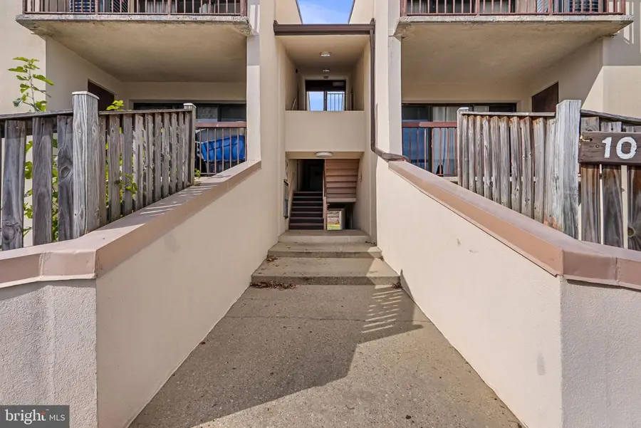 10121 Prince Pl #302-10b, Upper Marlboro, MD 20774 - Image #3