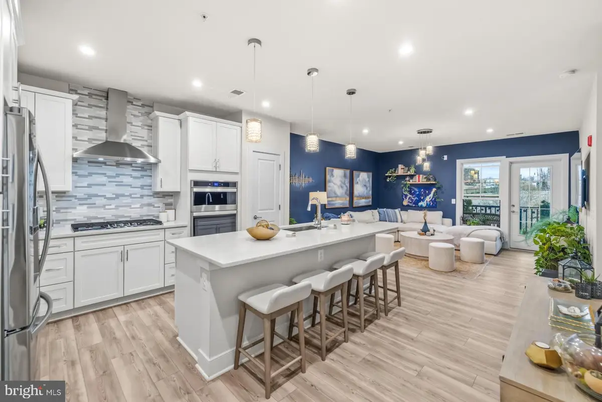 102 Saint Ives Pl, Oxon Hill, MD 20745 - Image #1