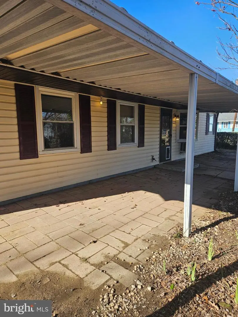 905 Lindsay Rd, Oxon Hill, MD 20745 - Image #1