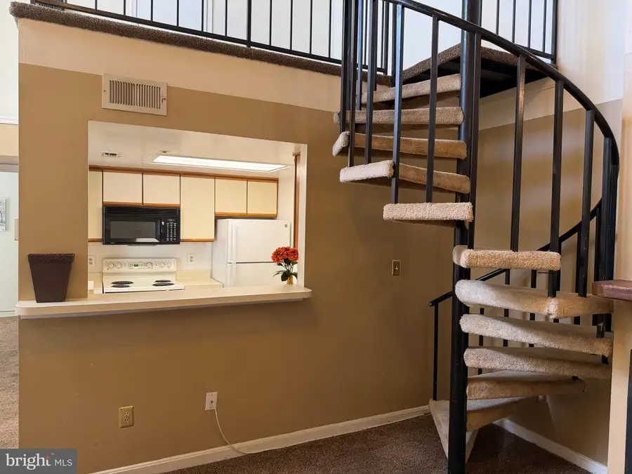 15732 Easthaven Ct #705, Bowie, MD 20716 - Image #2